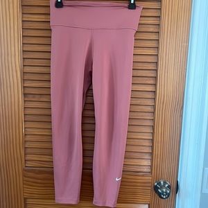 WORN ONCE Nike Pink Leggings